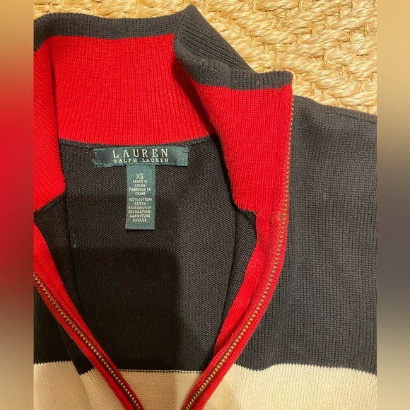 LAUREN BY RALPH LAUREN HALF ZIP SWEATER. Size XS. Condition LIKE NEW! - Picture 2 of 4